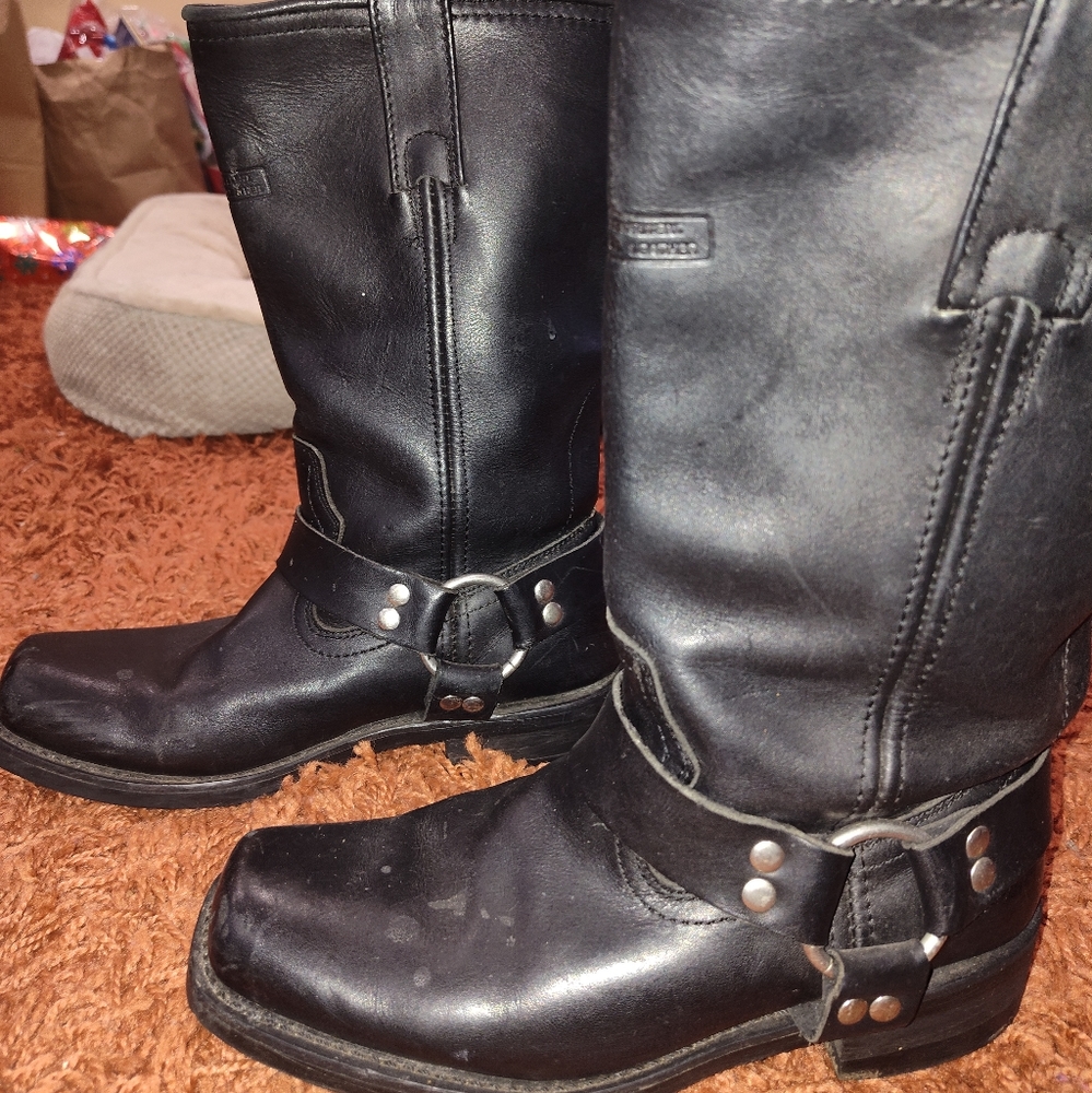 Genuine leather harness boots
